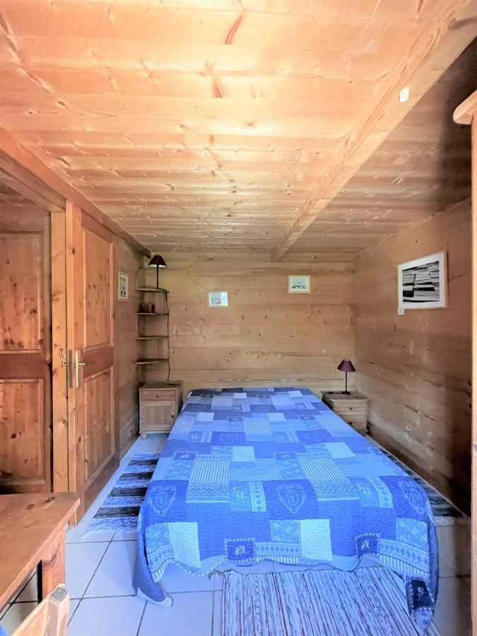 "Chalet Les Aravis" Chalet Et Appartements Le Grand-Bornand Exteriör bild